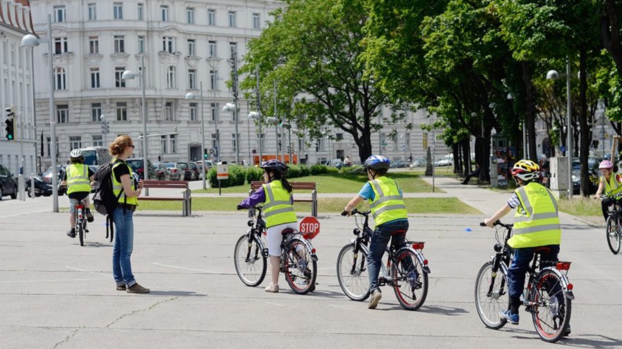 Bécsben nőtt a biciklivel közlekedő iskolások száma