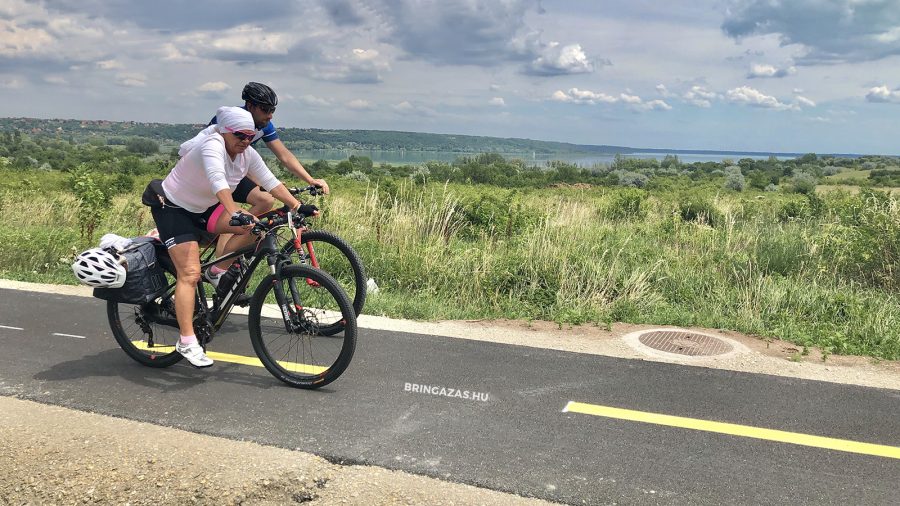 Balatonfűzfő és Balatonalmádi között 1,3 km kerékpárút újult meg