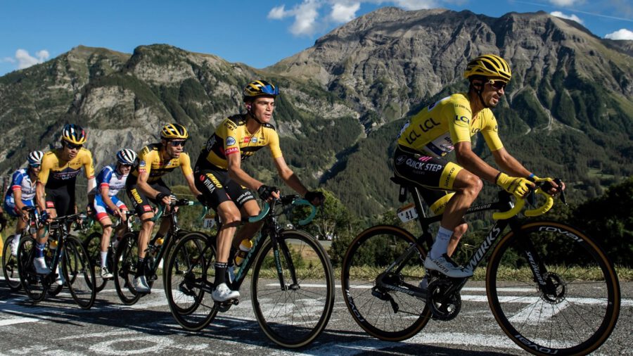 Primoz Roglic nyerte a Tour de France első hegyi szakaszát