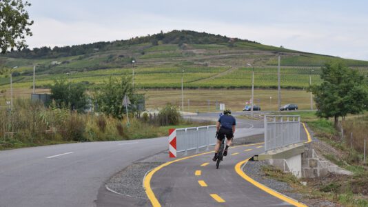 Elkezdődött a Tokaj-kör kerékpáros útvonal megépítése
