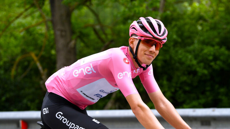 Valter Attila őrzi a rózsaszín trikót a Giro nyolcadik szakasza után is